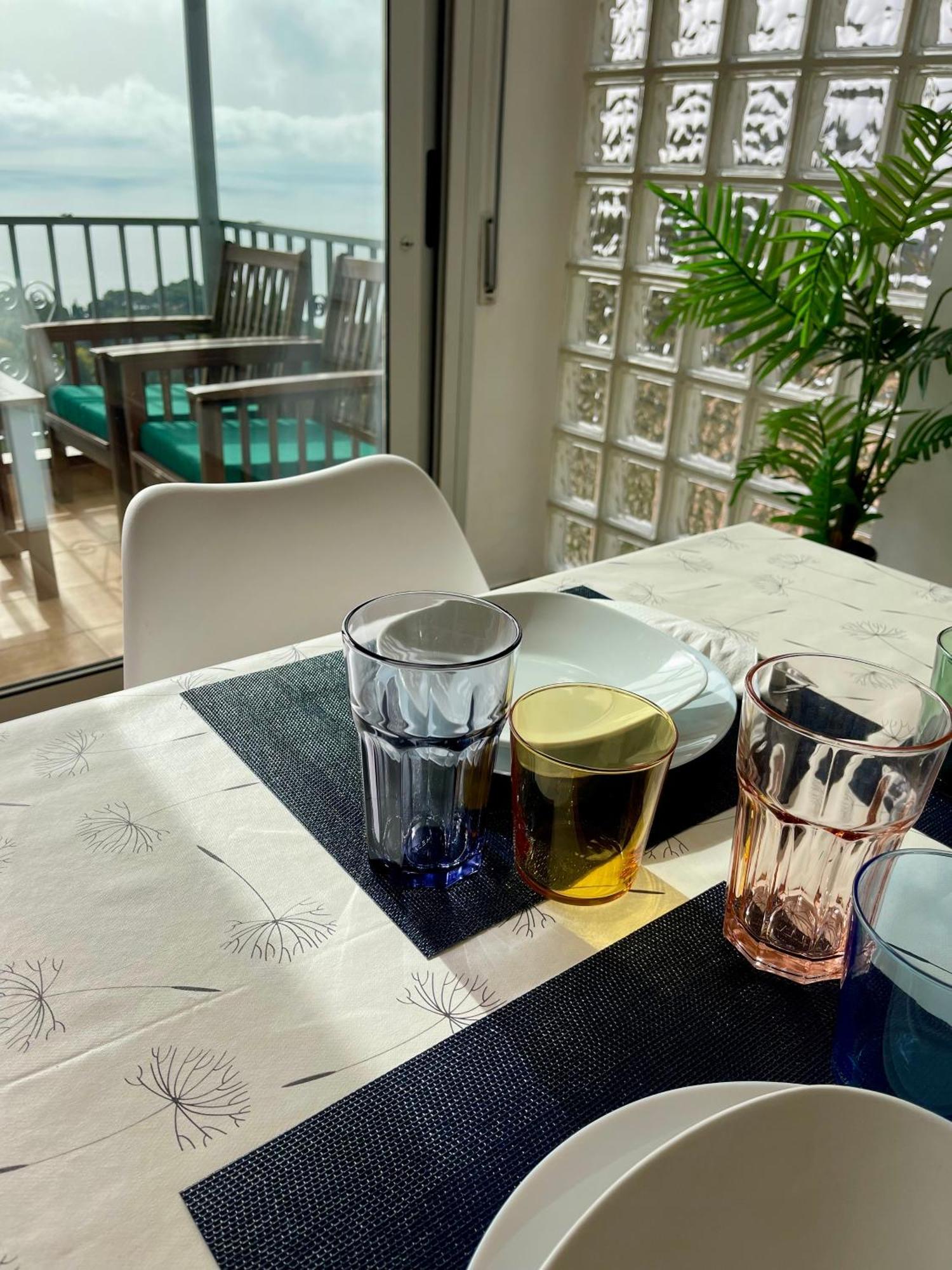 Seahomes Vacations, La Casa Blue Mediterranean Lifestyle 블랑스 외부 사진