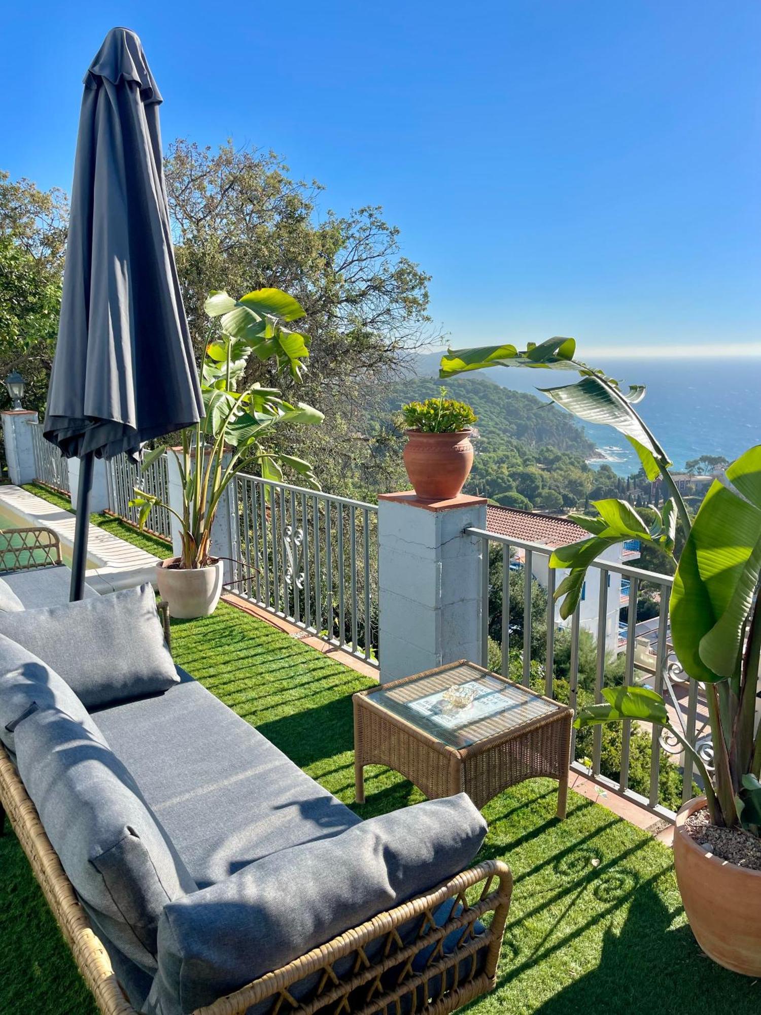 Seahomes Vacations, La Casa Blue Mediterranean Lifestyle 블랑스 외부 사진